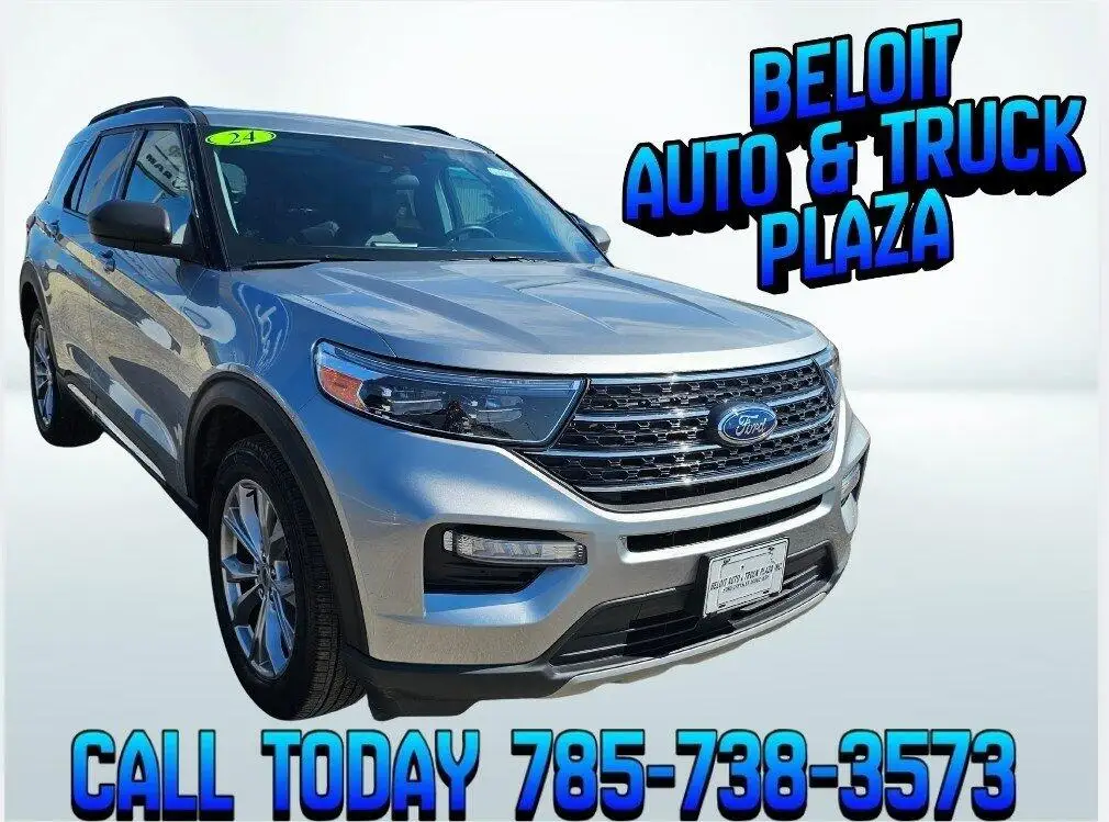 2024 Ford Explorer XLT 4WD photo 1