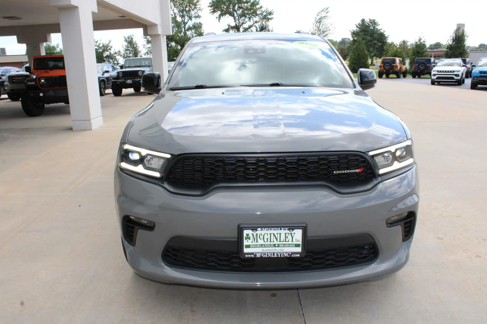 2023 Dodge Durango GT AWD Plus photo 3