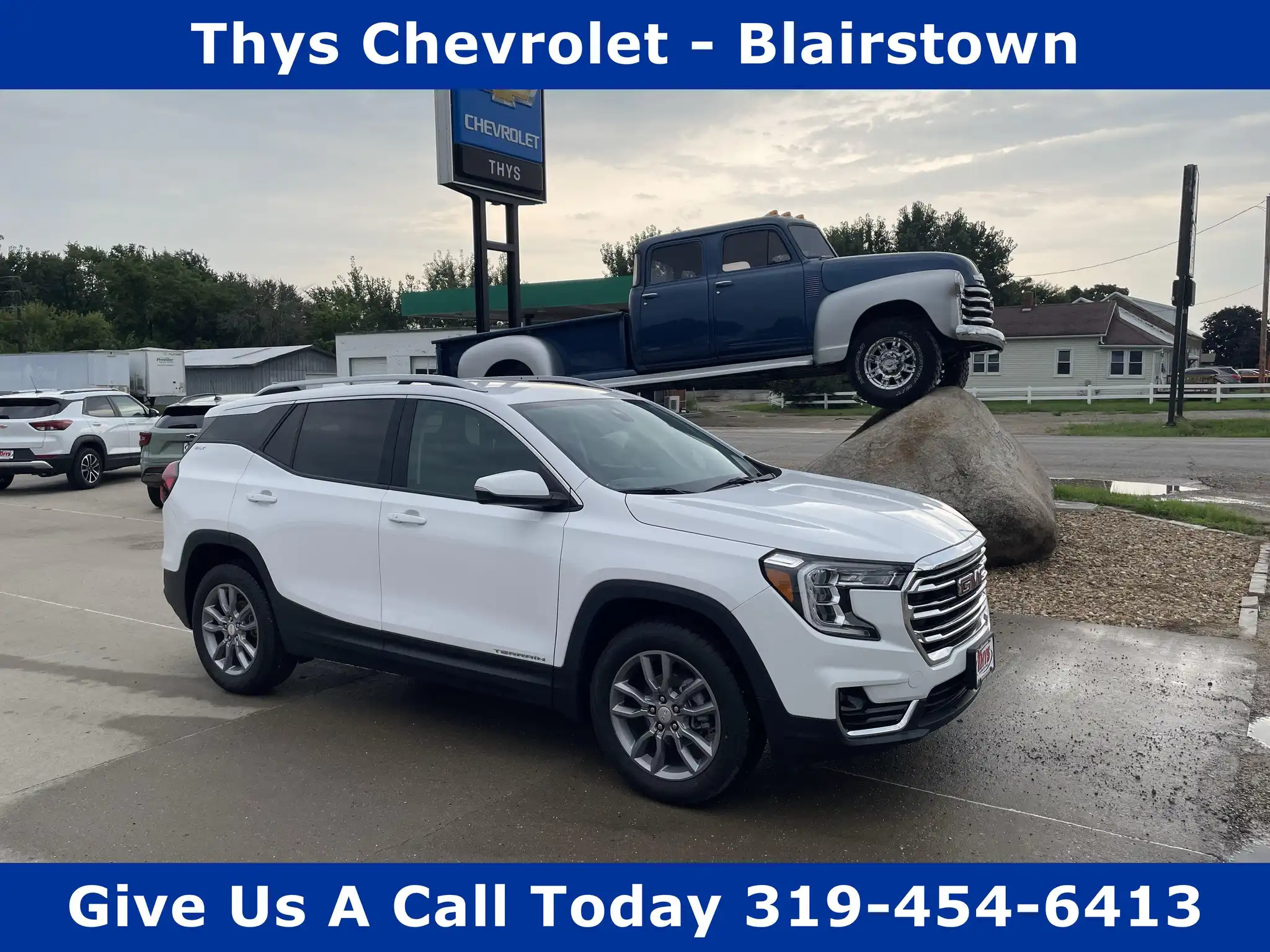 2024 GMC Terrain SLT AWD's photo