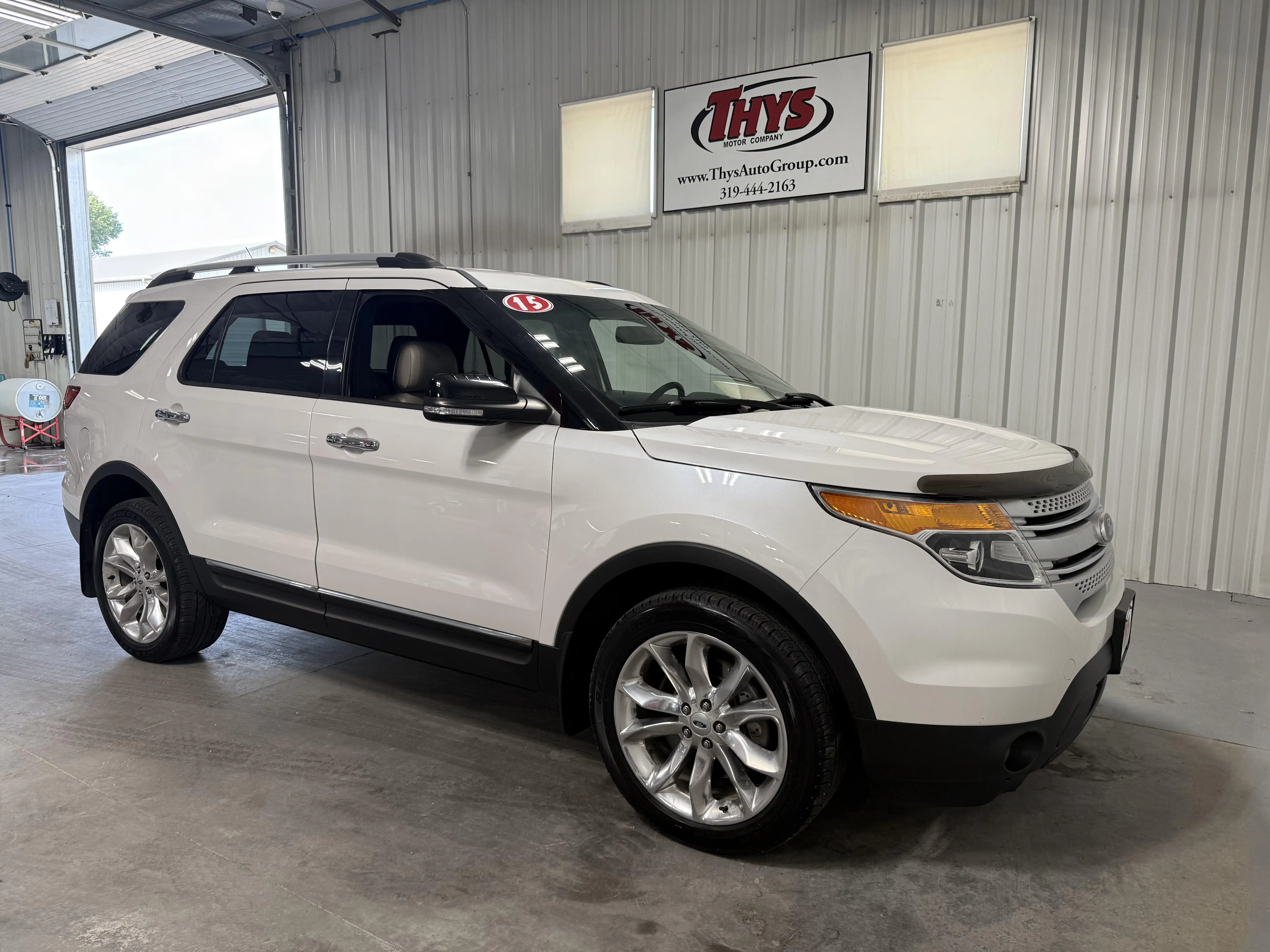 2015 Ford Explorer XLT 4x4's photo