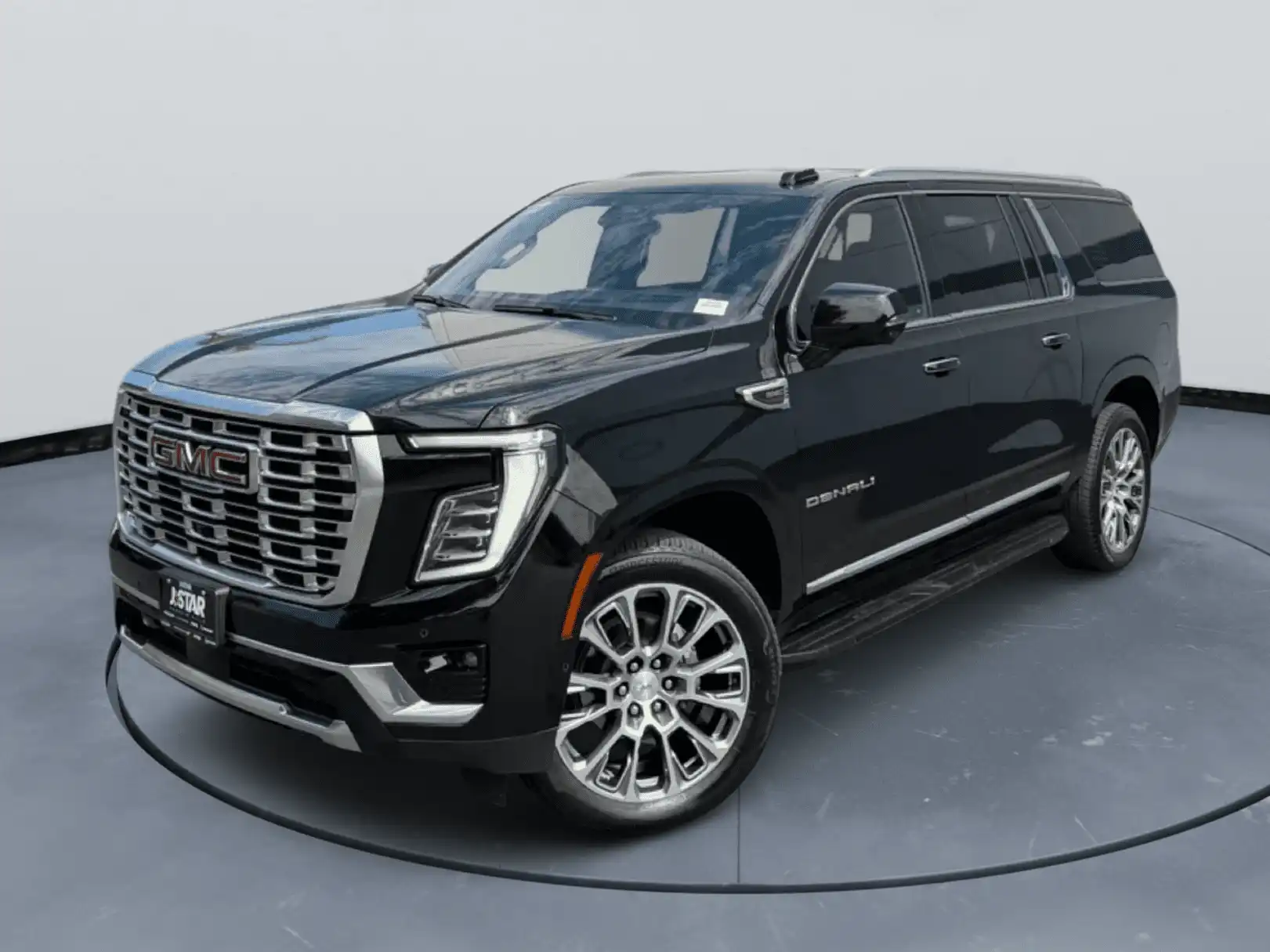 2025 GMC Yukon Denali AWD's photo