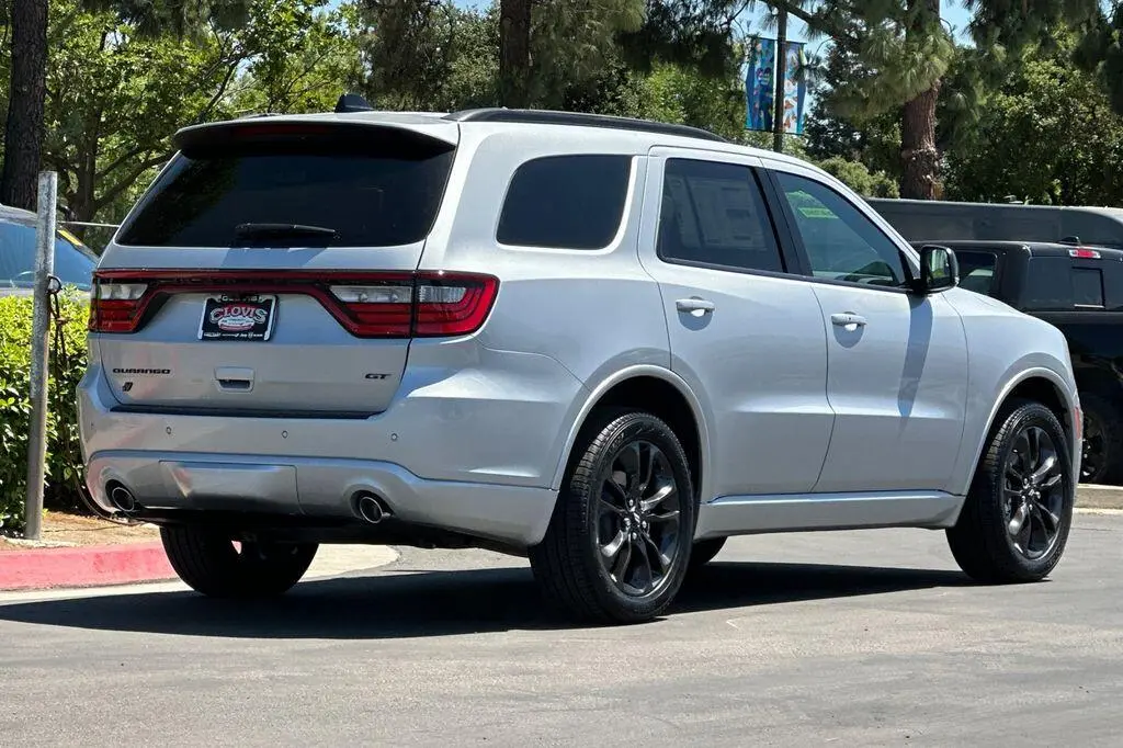 2026 Dodge Durango GT Plus AWD photo 4