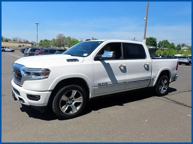 2022 RAM 1500 Limited 4WD Crew Cab 5'7's photo
