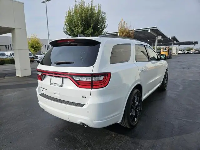 2026 Dodge Durango GT HEMI V8 AWD photo 5