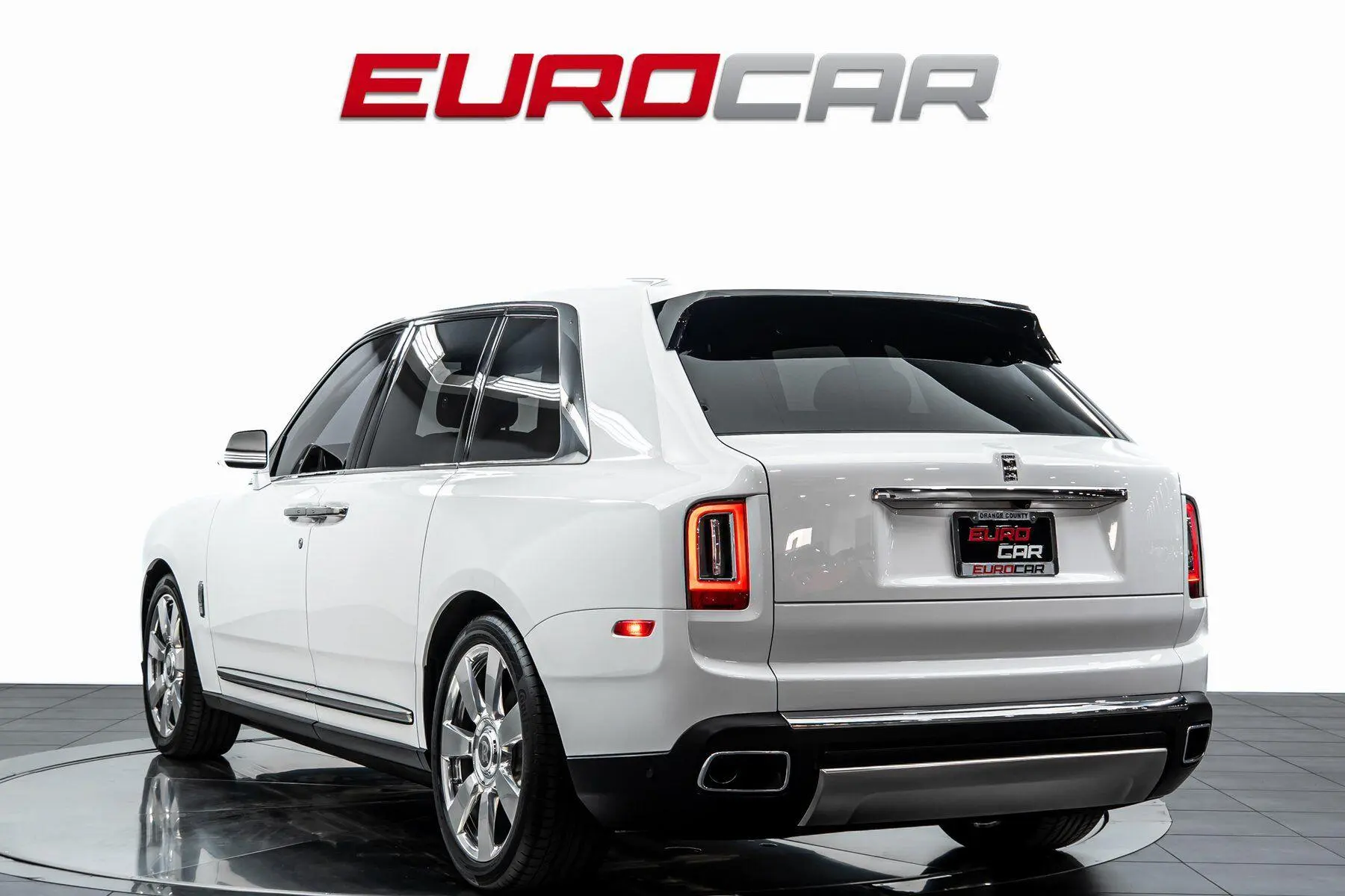 2020 Rolls-Royce Cullinan Base photo 4