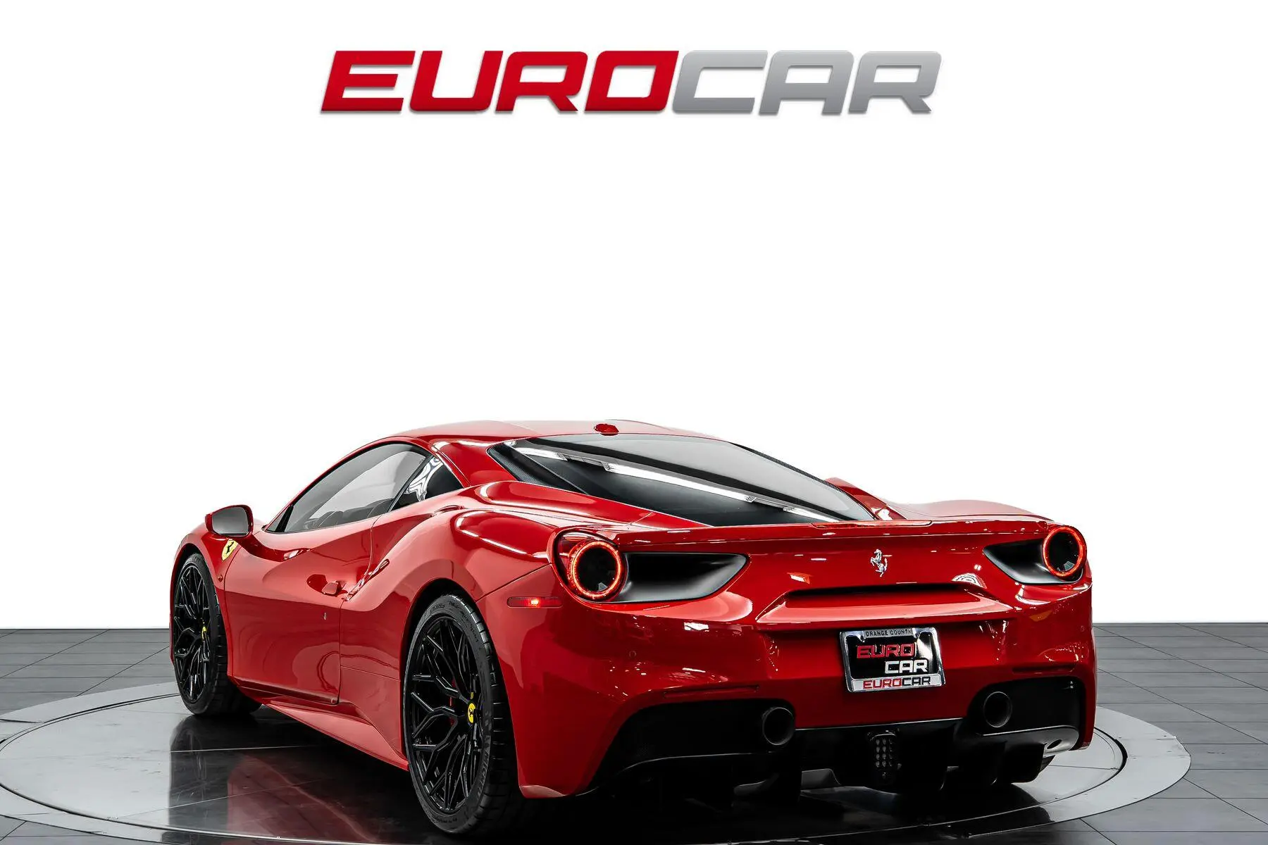 2017 Ferrari 488 Base photo 3