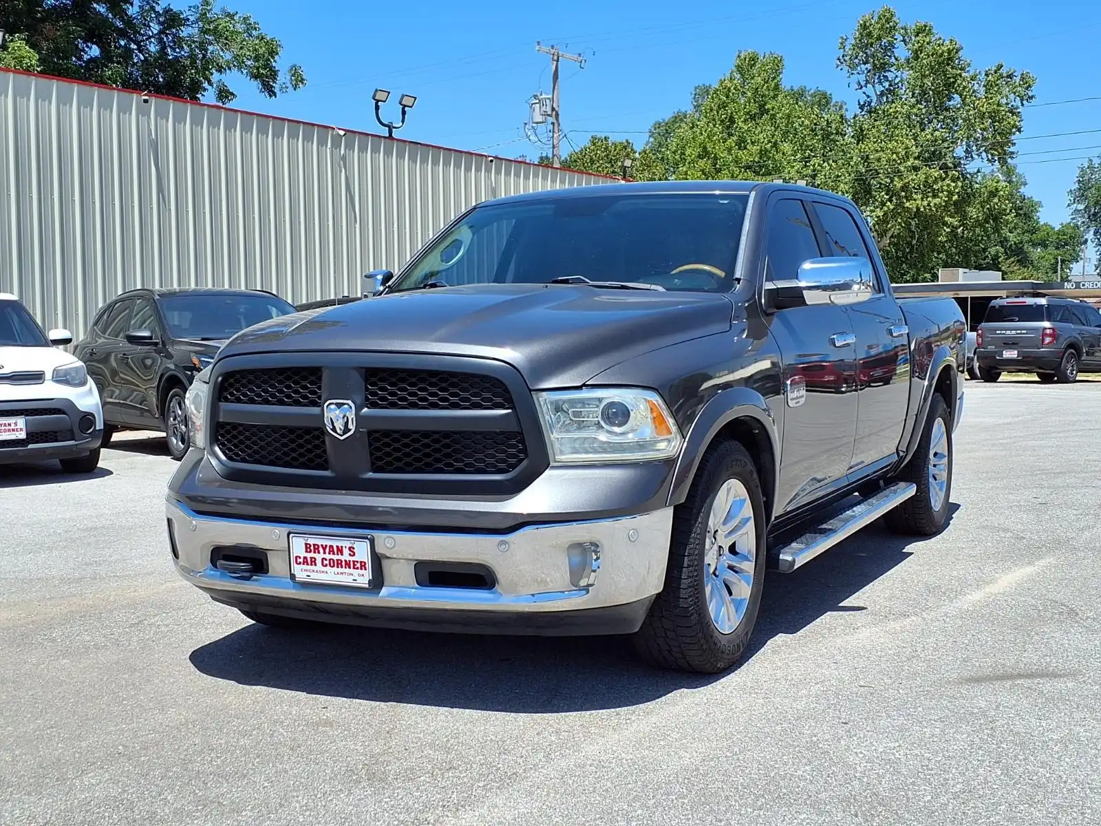 2017 RAM 1500 Laramie Longhorn Crew Cab 5'7's photo