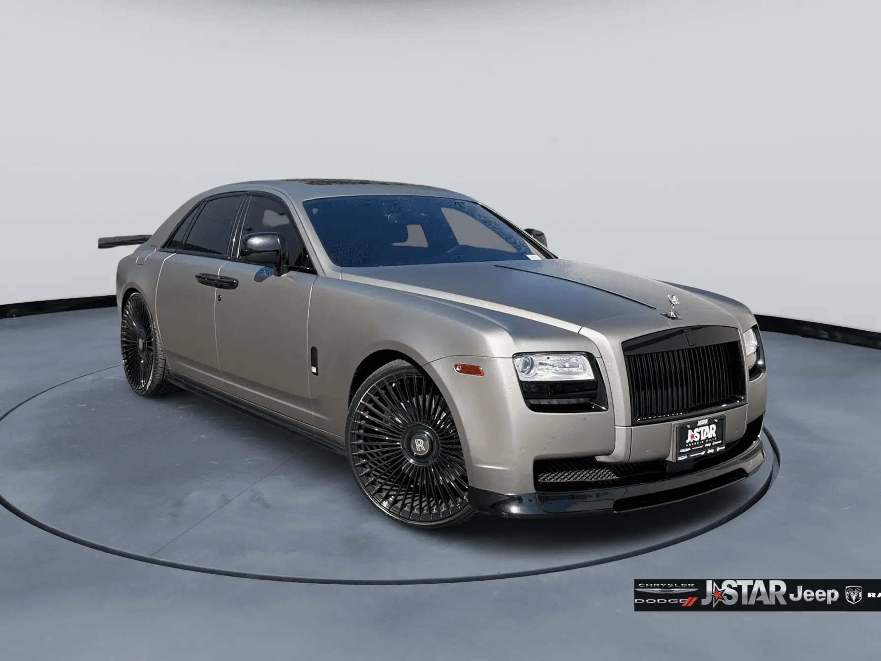 2011 Rolls-Royce Ghost Ghost photo 3