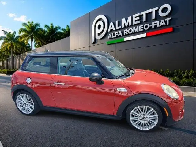 2015 MINI Cooper S photo 4