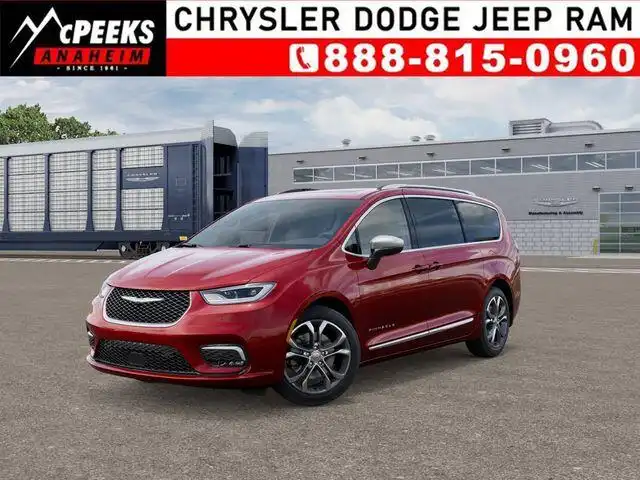 2026 Chrysler Pacifica Pinnacle AWD's photo