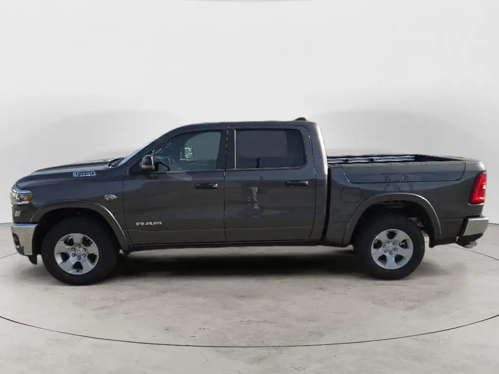 2026 RAM 1500 Big Horn/Lone Star 4x4 Crew Cab 5'7's photo