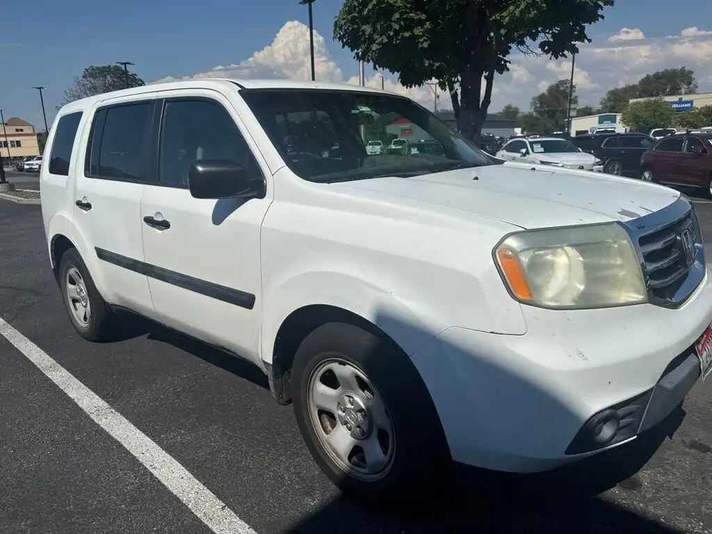 2013 Honda Pilot LX 4WD's photo