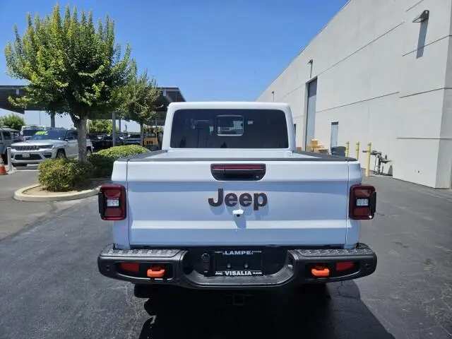 2026 Jeep Gladiator Mojave X Auto photo 4