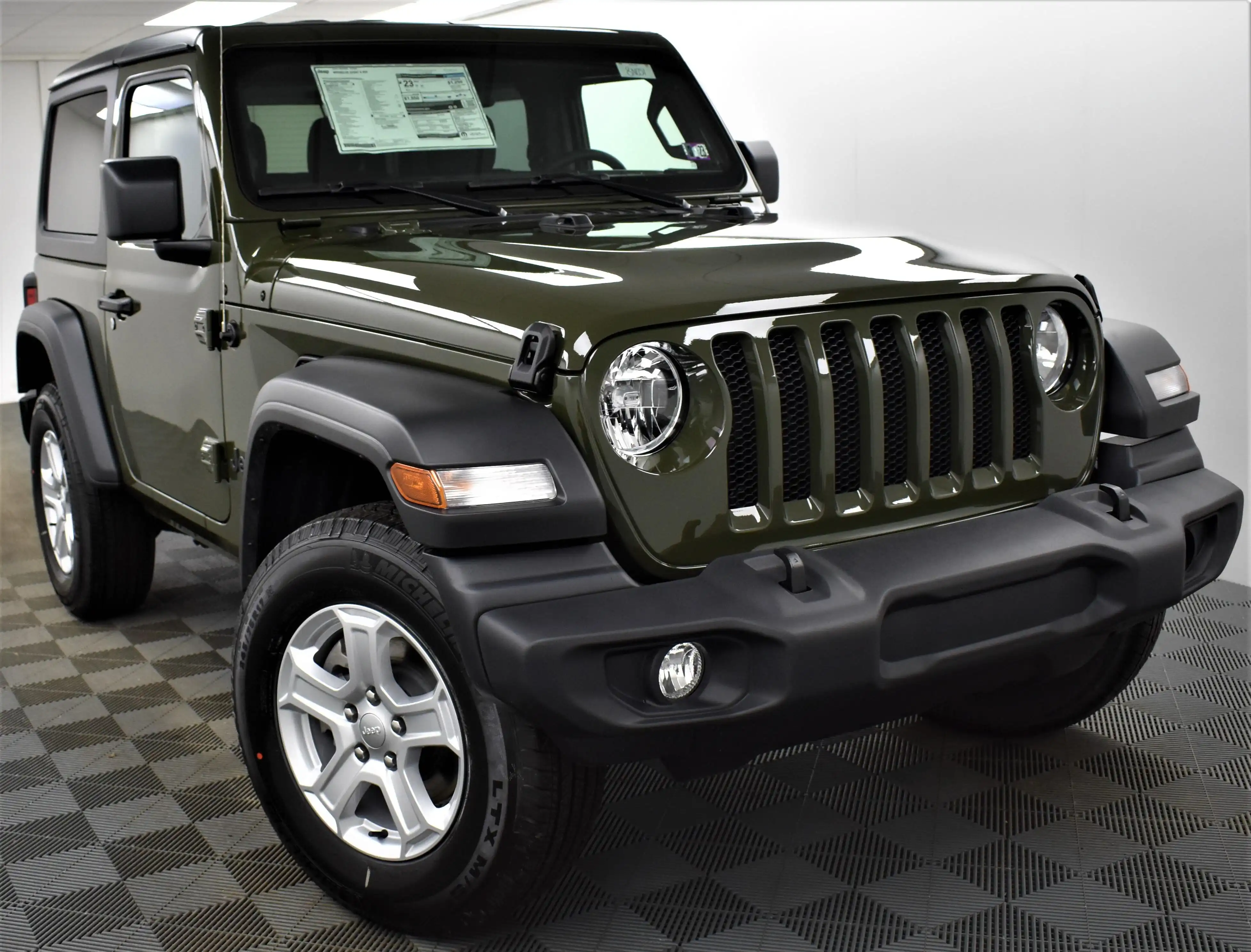 2022 Jeep Wrangler Sport S's photo