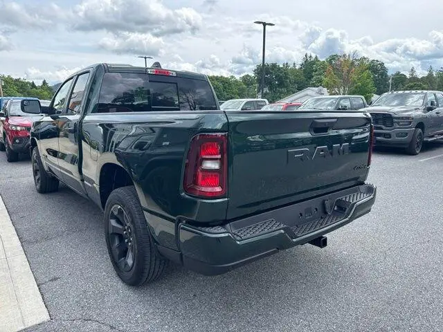2026 RAM 1500 Express 4x4 Quad Cab 6'4 photo 4