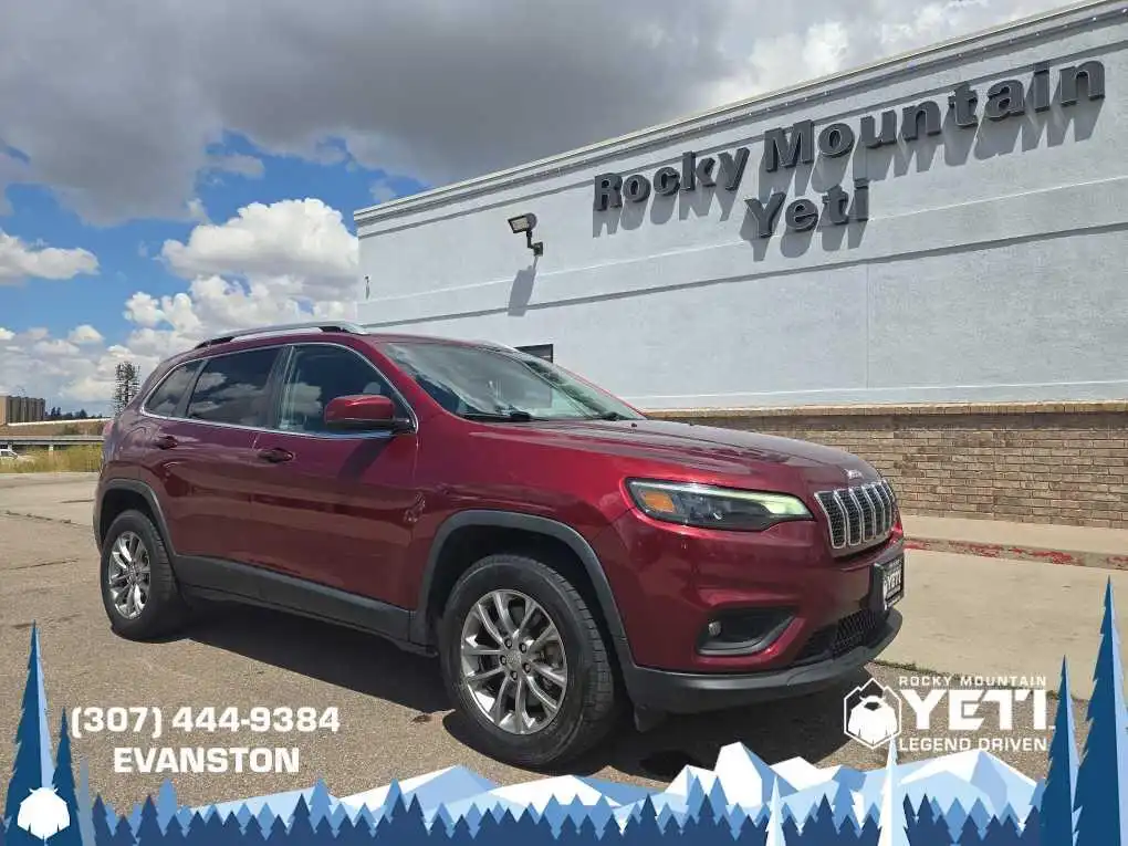 2020 Jeep Cherokee Latitude Plus 4X4's photo