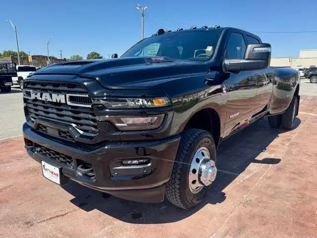 2027 RAM 3500 Big Horn 4WD Crew Cab LWB's photo