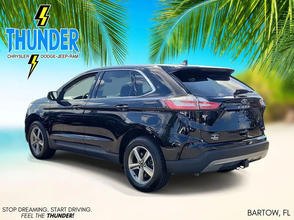 2024 Ford Edge SEL AWD photo 3