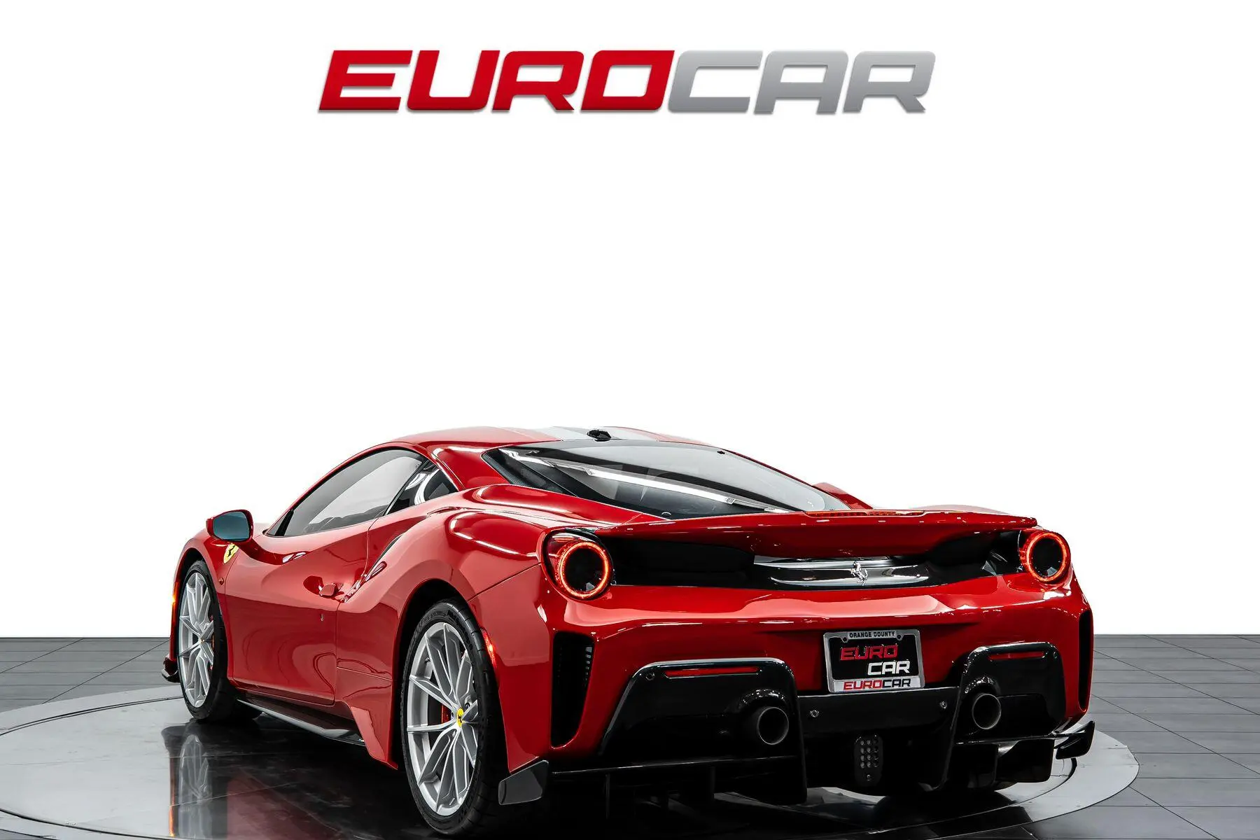 2019 Ferrari 488 Base photo 3