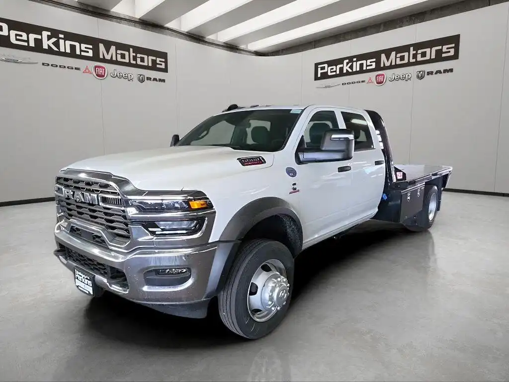 2026 RAM 5500 Big Horn 4X4 Crew Cab DRW 197" WB's photo