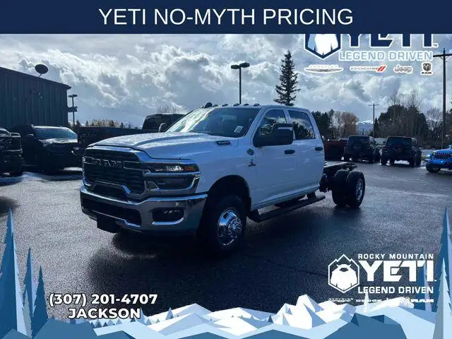 2026 RAM 3500 Tradesman 4X4 Crew Cab's photo