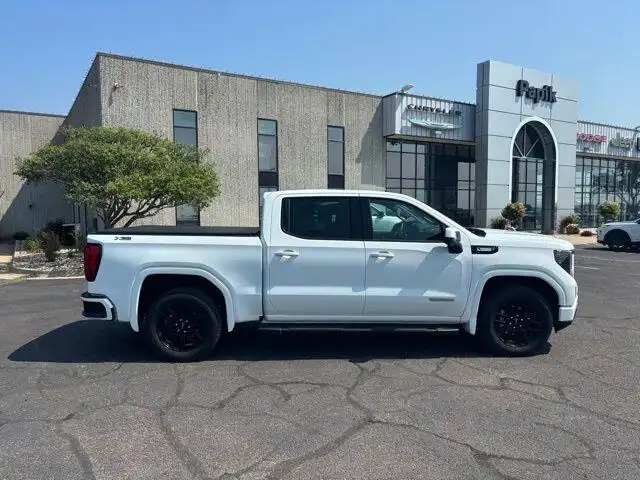 2025 GMC Sierra 4WD Crew Cab Standard Box Elevation's photo