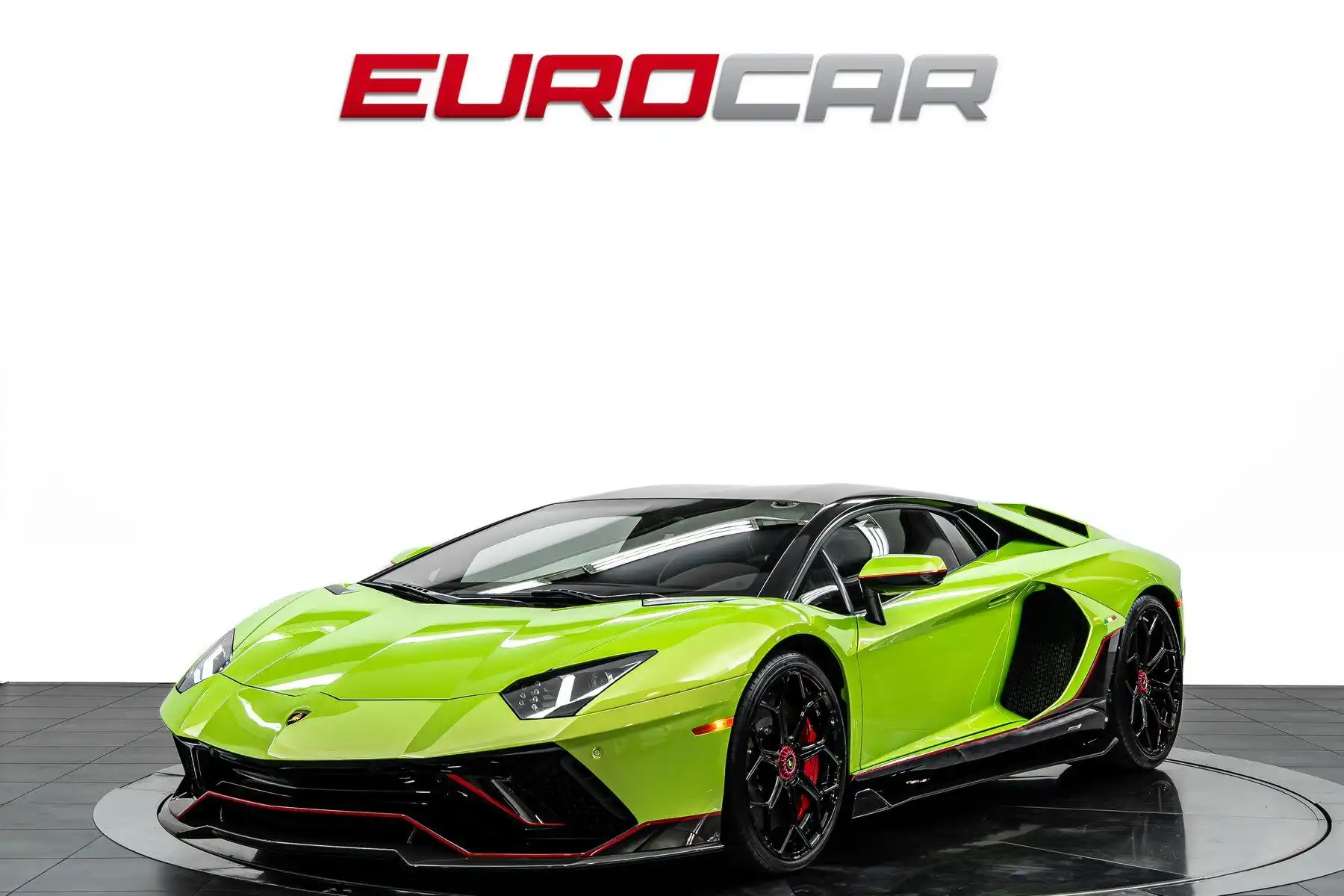 2022 Lamborghini Aventador Ultimae Coupe's photo