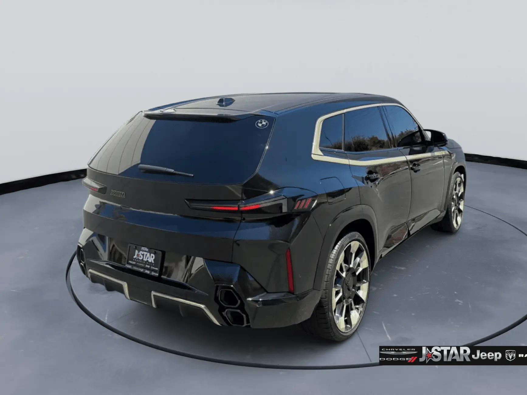 2023 BMW XM Base photo 5