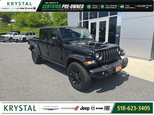 2025 Jeep Gladiator Nighthawk Auto's photo
