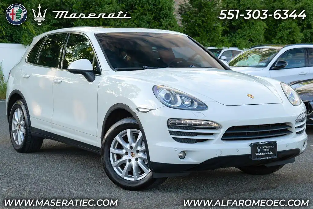 2013 Porsche Cayenne Tiptronic's photo
