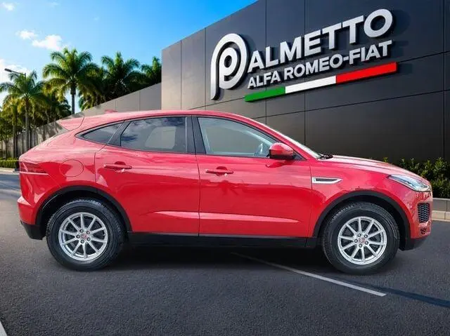 2019 Jaguar E-PACE P250 AWD photo 3