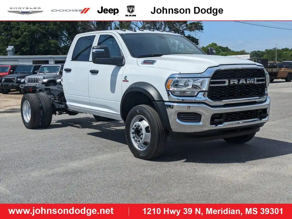 2023 RAM 5500 Tradesman 4X4 Crew Cab DRW 173" WB's photo
