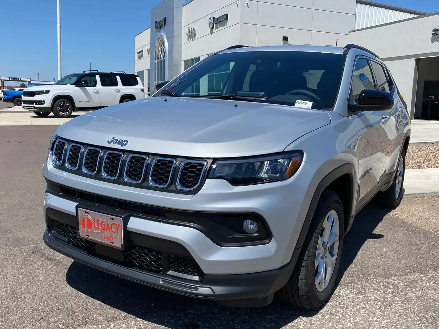 2025 Jeep Compass Latitude 4X4's photo