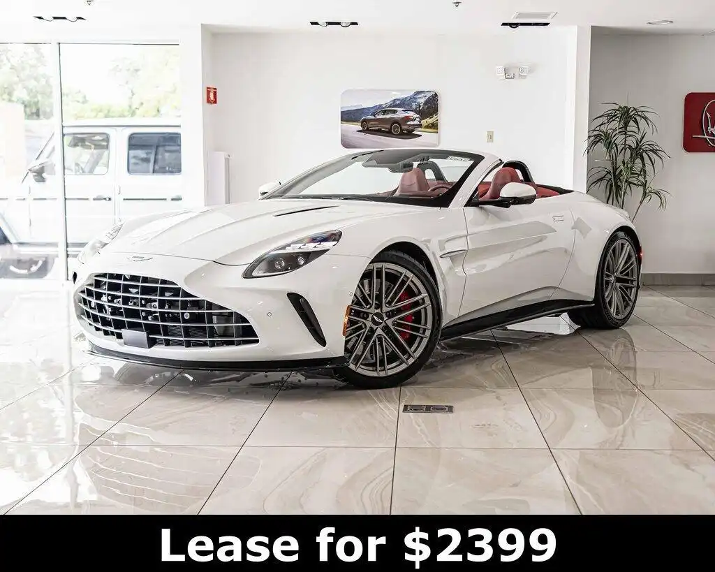 2026 Aston Martin Vantage's photo