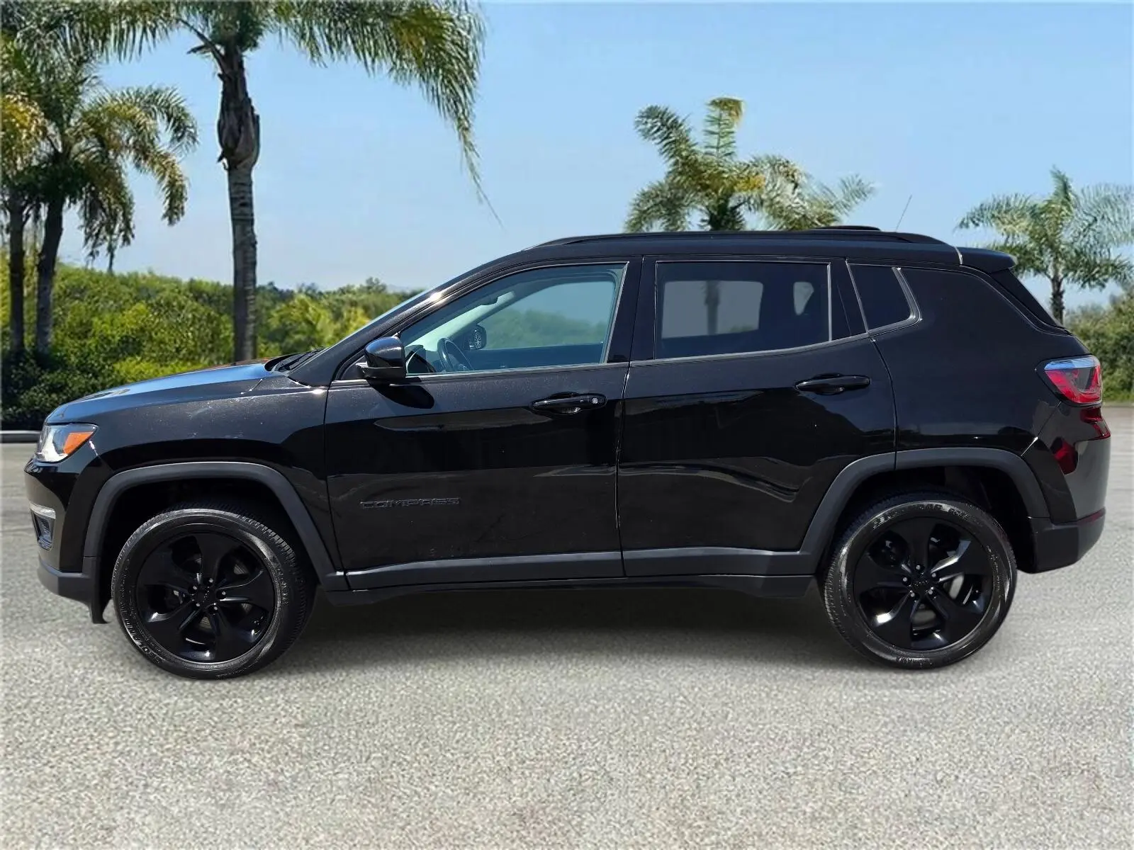 2020 Jeep Compass Altitude 4X4 photo 3