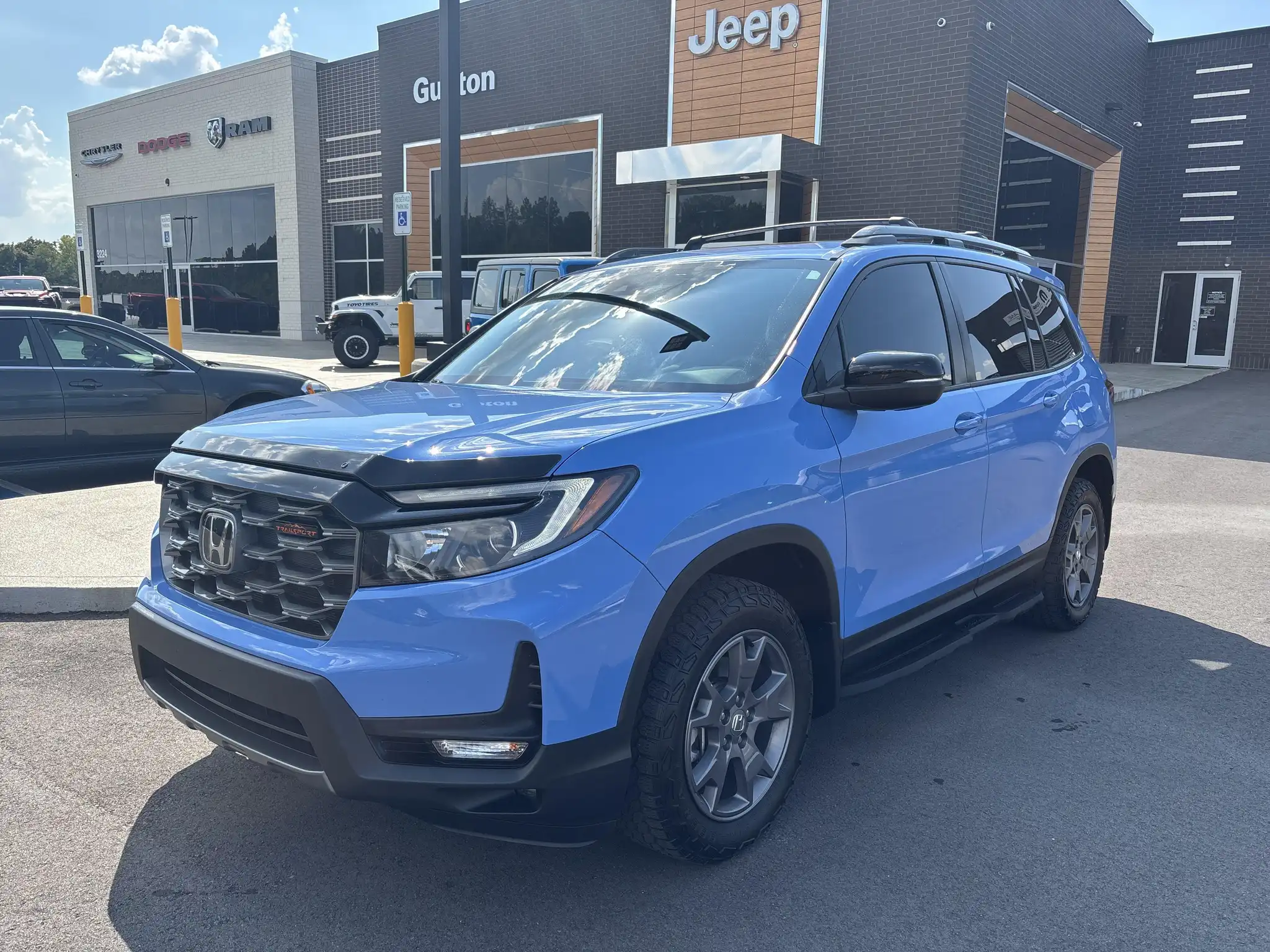 2024 Honda Passport 3.5 TrailSport 4WD Auto's photo