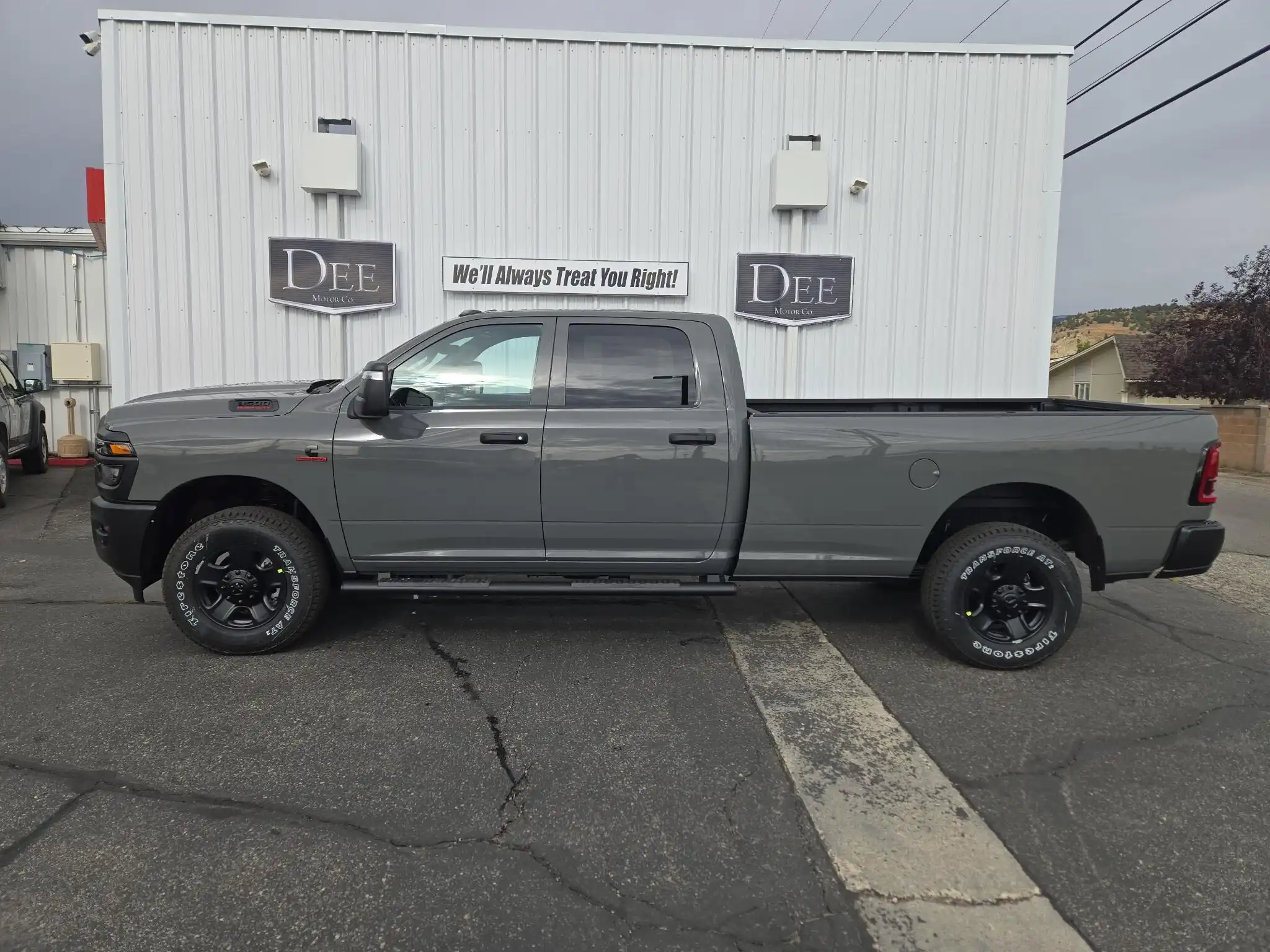 2027 RAM 3500 Tradesman 4WD Crew Cab LWB's photo