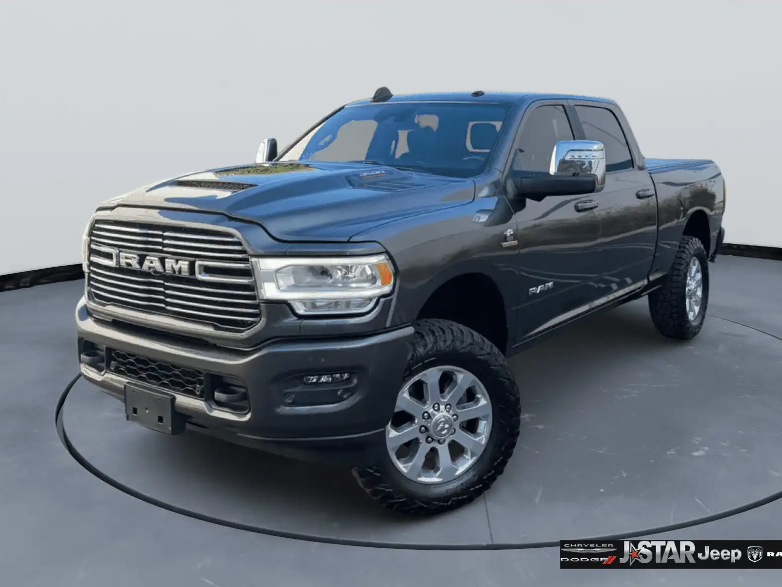 2024 RAM 3500 Laramie 4X4 Crew Cab SWB's photo