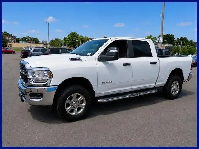 2024 RAM 2500 Big Horn 4WD Crew Cab SWB's photo