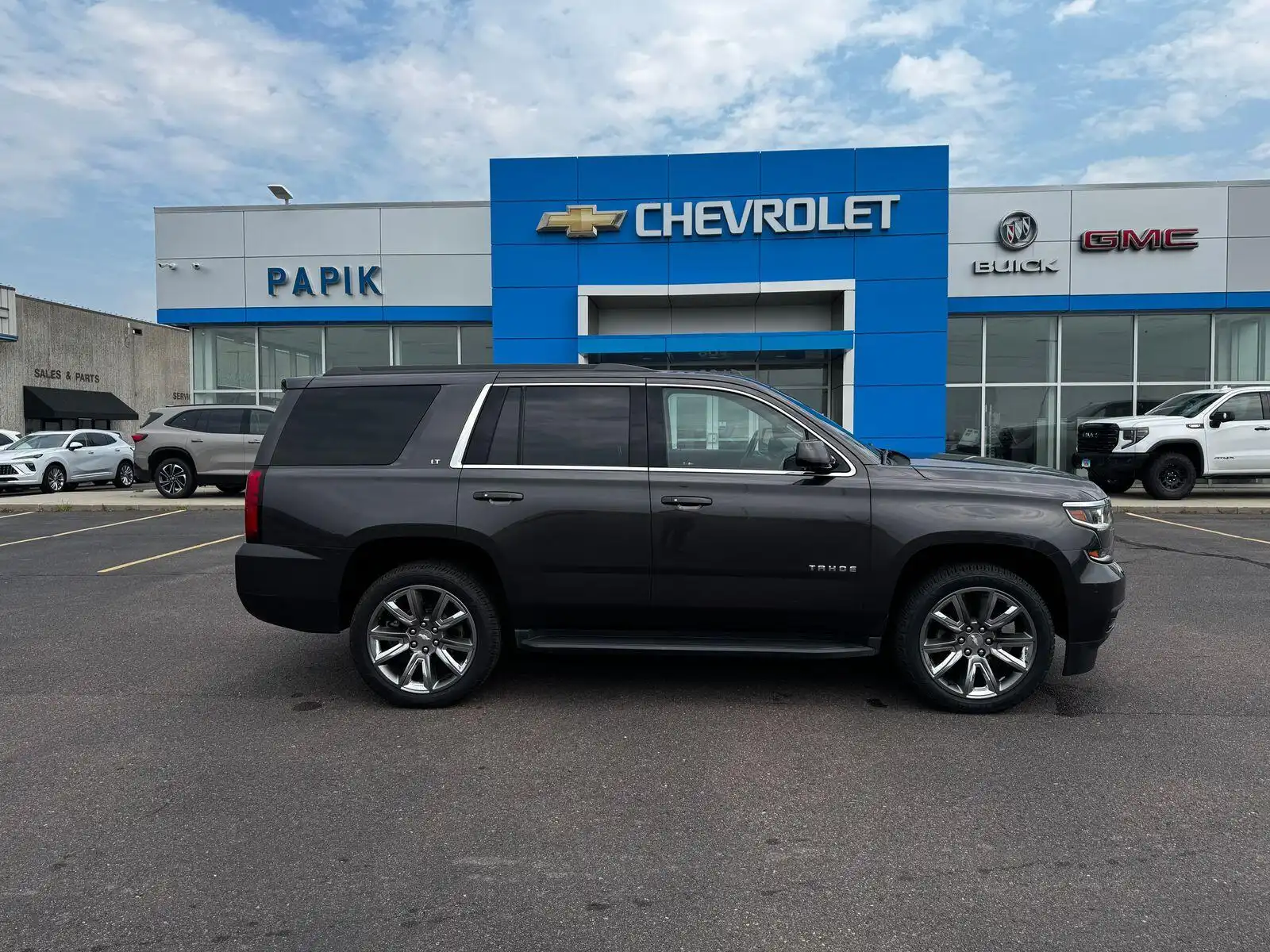 2018 Chevrolet Tahoe 4WD LT's photo