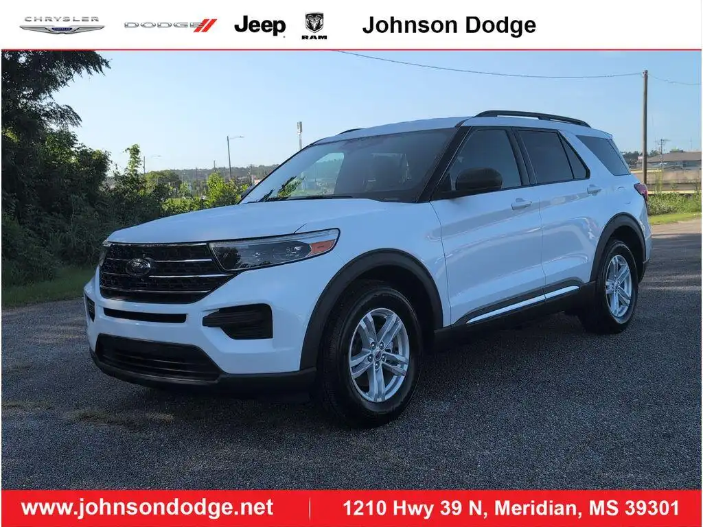 2020 Ford Explorer XLT RWD's photo