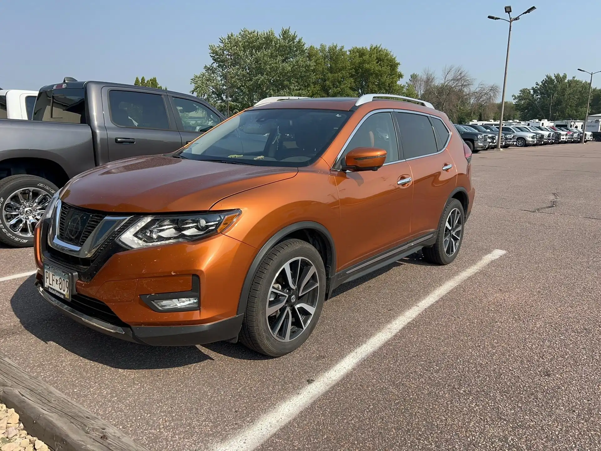 2017 Nissan Rogue SL AWD's photo