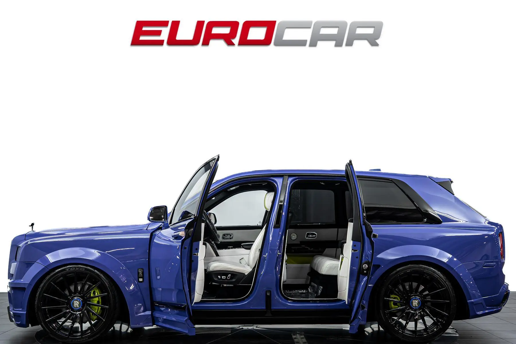 2021 Rolls-Royce Cullinan Base photo 3
