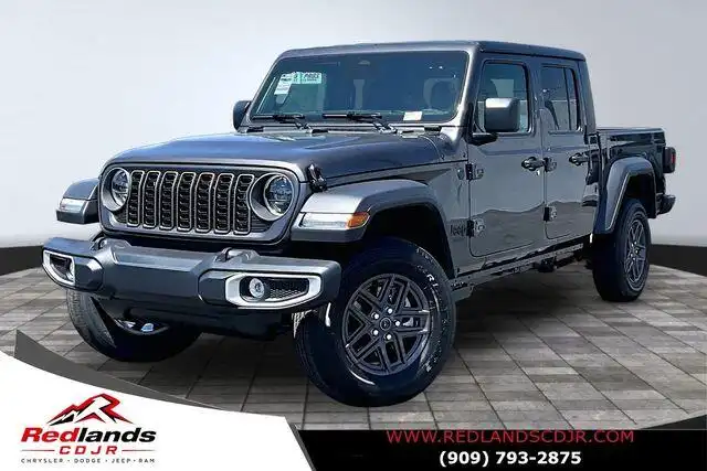 2026 Jeep Gladiator Sport S Auto's photo