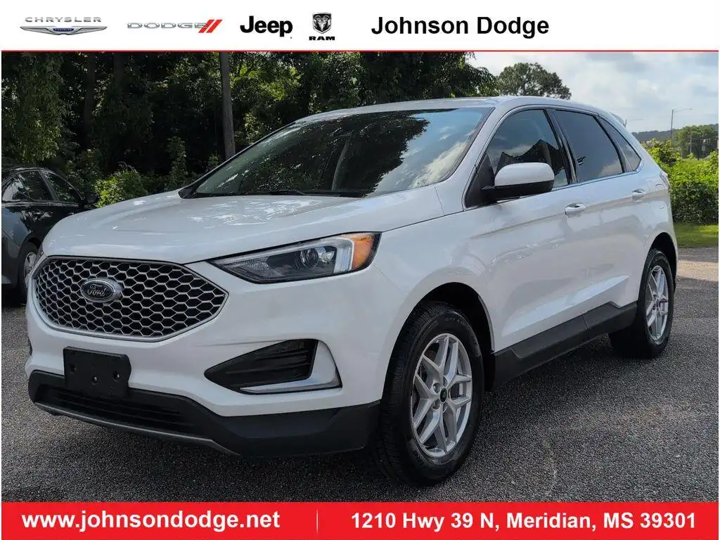 2024 Ford Edge SEL AWD's photo