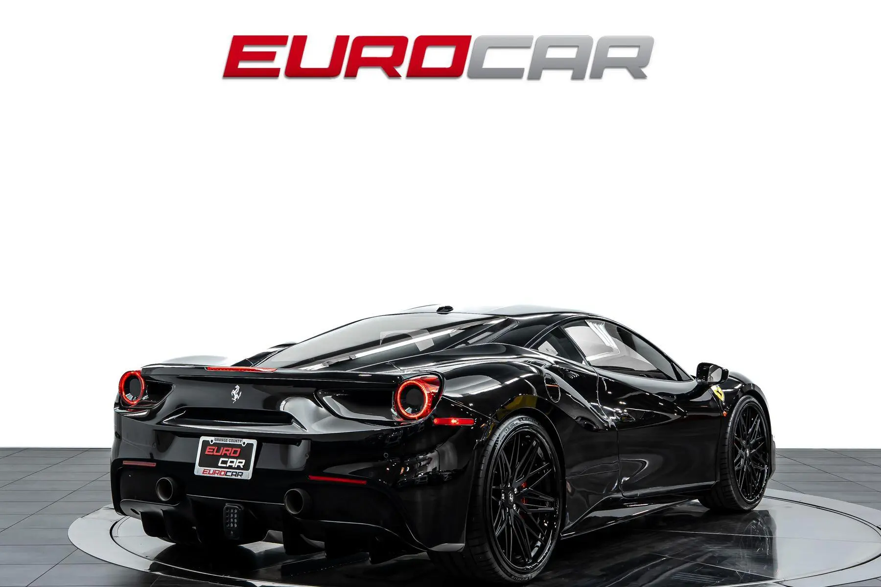 2019 Ferrari 488 Base photo 5