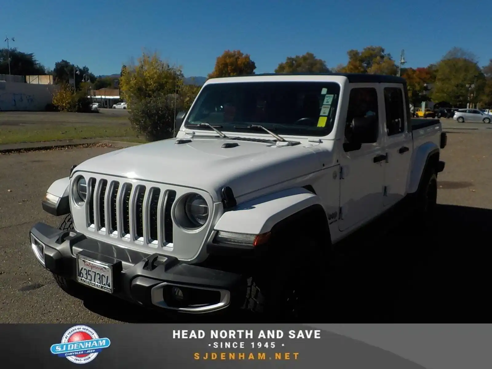 2022 Jeep Gladiator Overland's photo