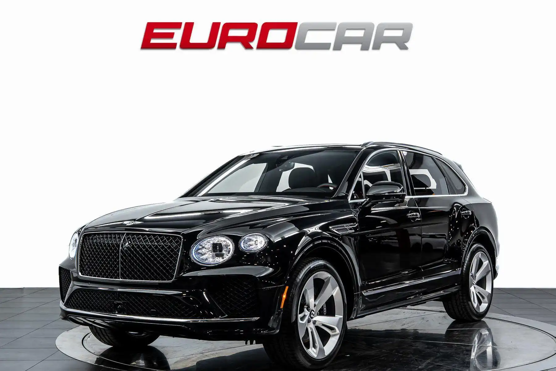 2024 Bentley Bentayga Azure's photo