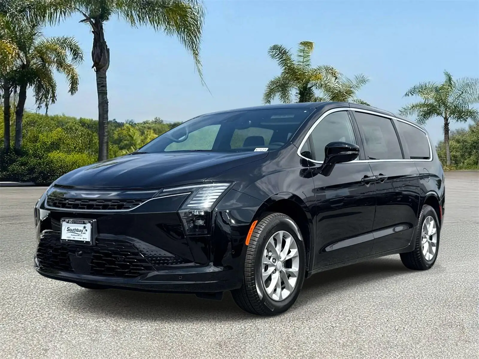 2027 Chrysler Pacifica Select AWD photo 1