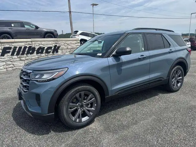 2026 Ford Explorer Active 4WD's photo
